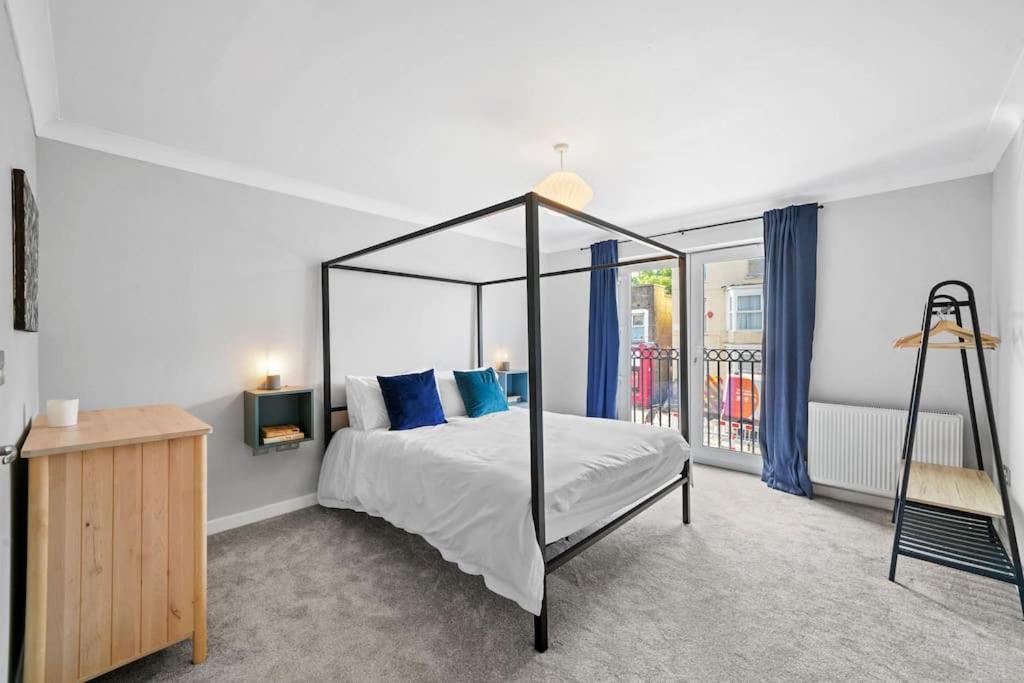 Modern Apartment Near Old Town With Parking 마게이트 외부 사진