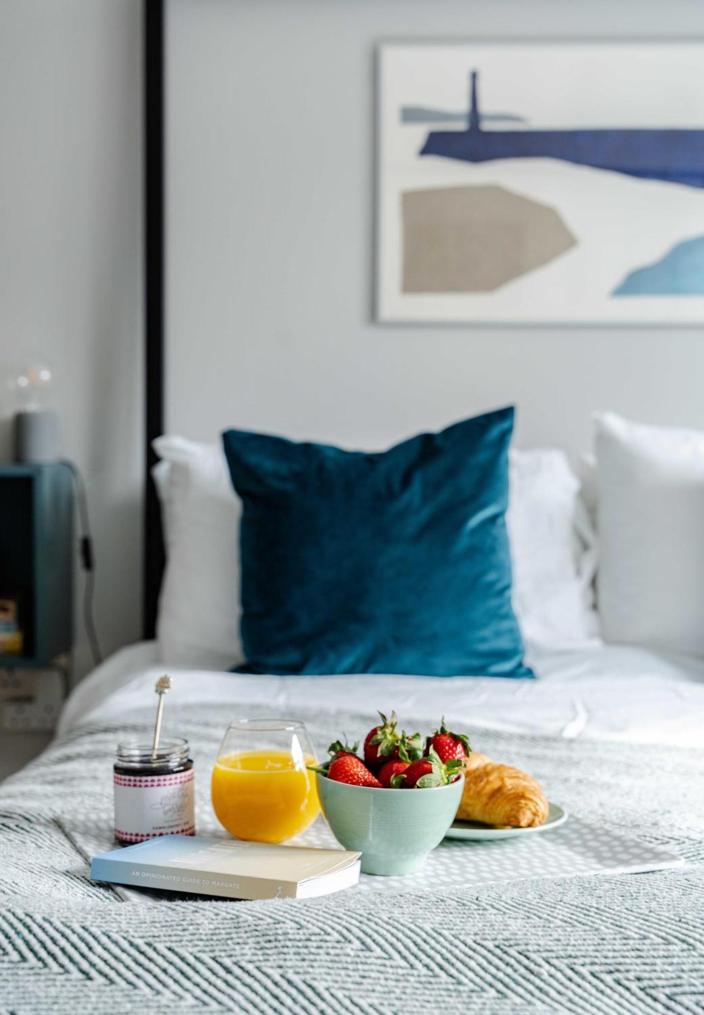 Modern Apartment Near Old Town With Parking 마게이트 외부 사진