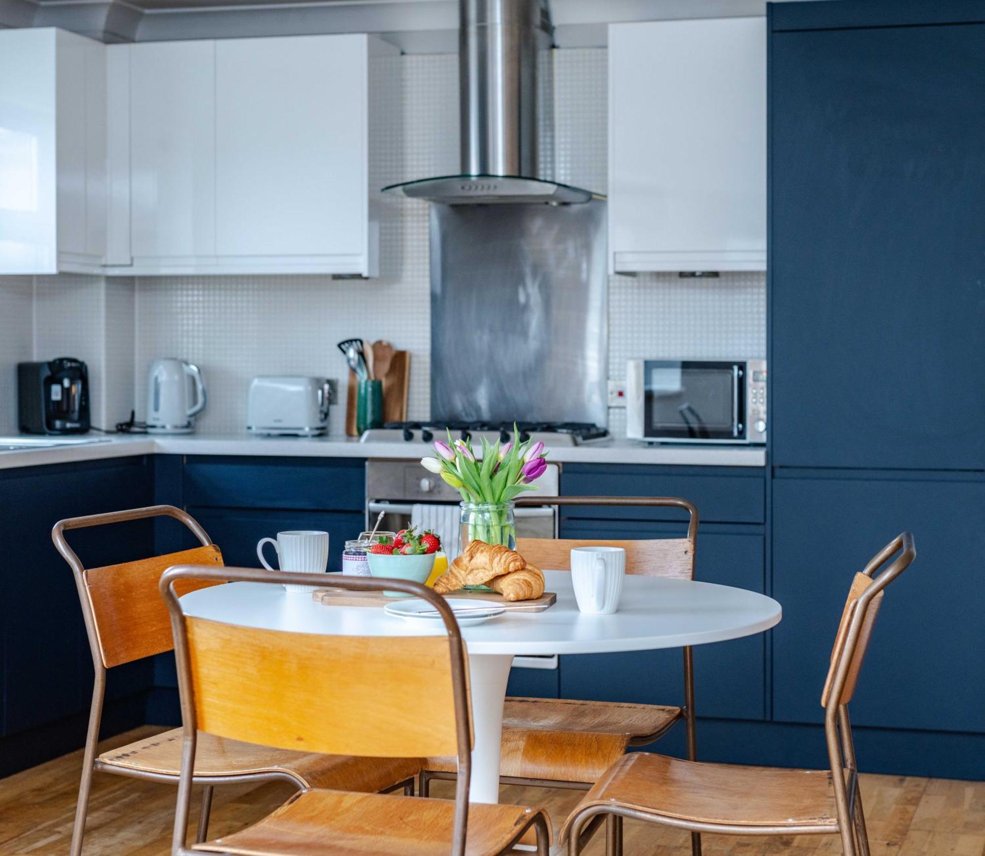 Modern Apartment Near Old Town With Parking 마게이트 외부 사진